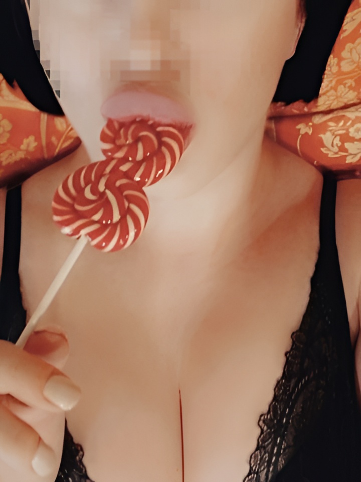 Алевтина привлекательная девушка из Славянск-на-кубани цена от 5000 руб