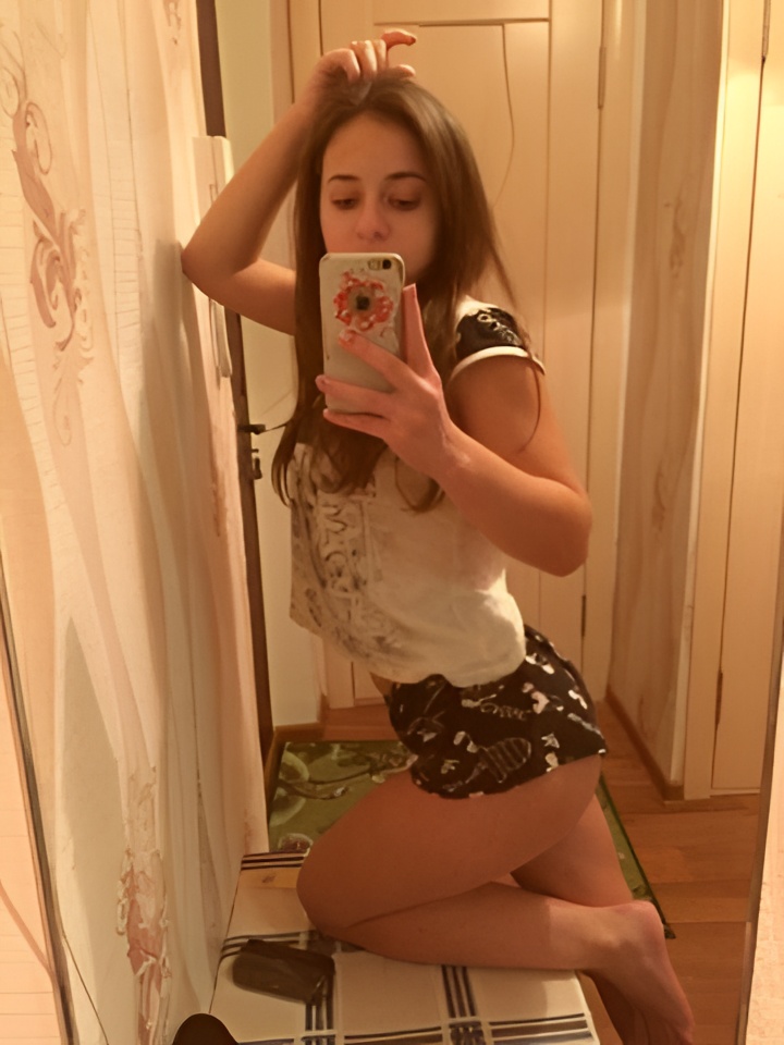 Лидия привлекательная девушка из Славянск-на-кубани цена от 4000 руб