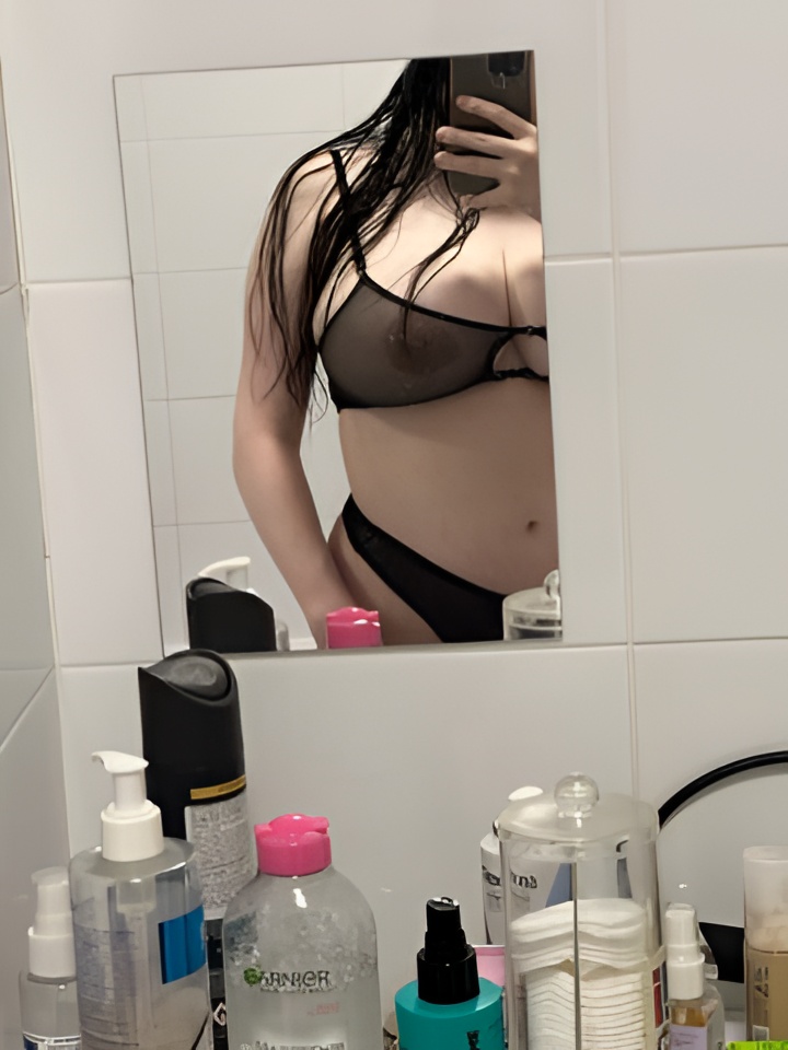 Индивидуалка Роза, доступна для личного знакомства от 2500 руб