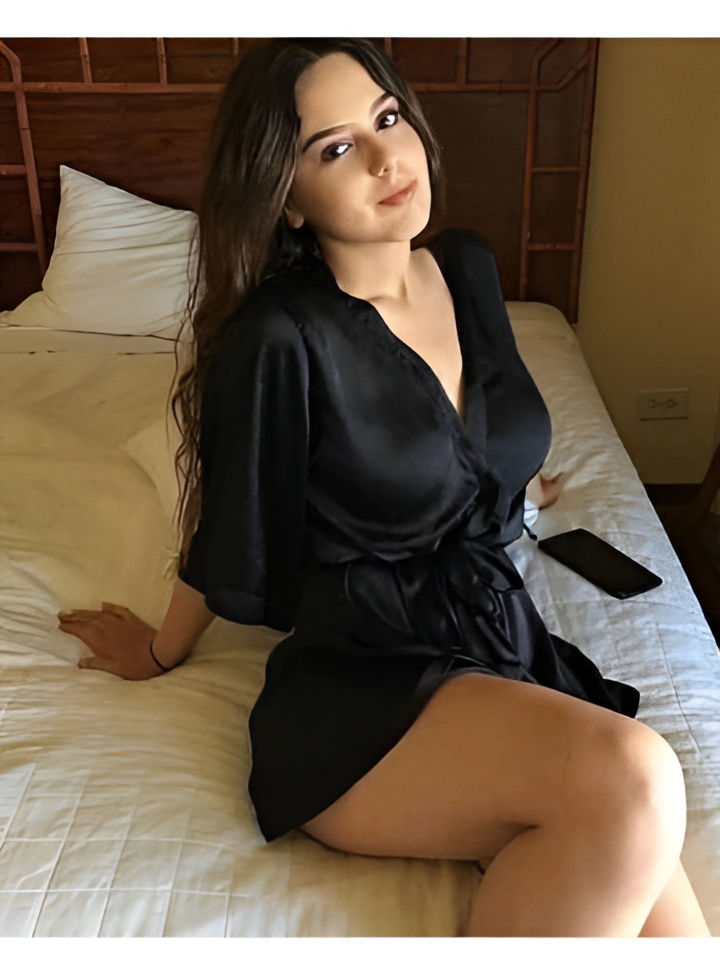 Тая привлекательная девушка из Славянск-на-кубани цена от 2000 руб