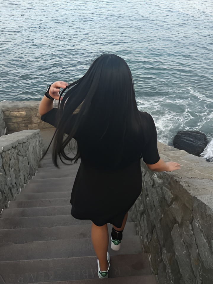 Юстина привлекательная девушка из Славянск-на-кубани цена от 5000 руб