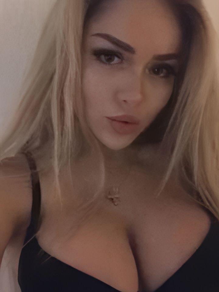 Индивидуалка Стелла, доступна для личного знакомства от 10000 руб